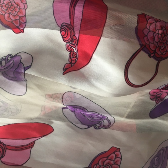 Red Hat Society scarves bundle of 5 - Picture 5 of 7